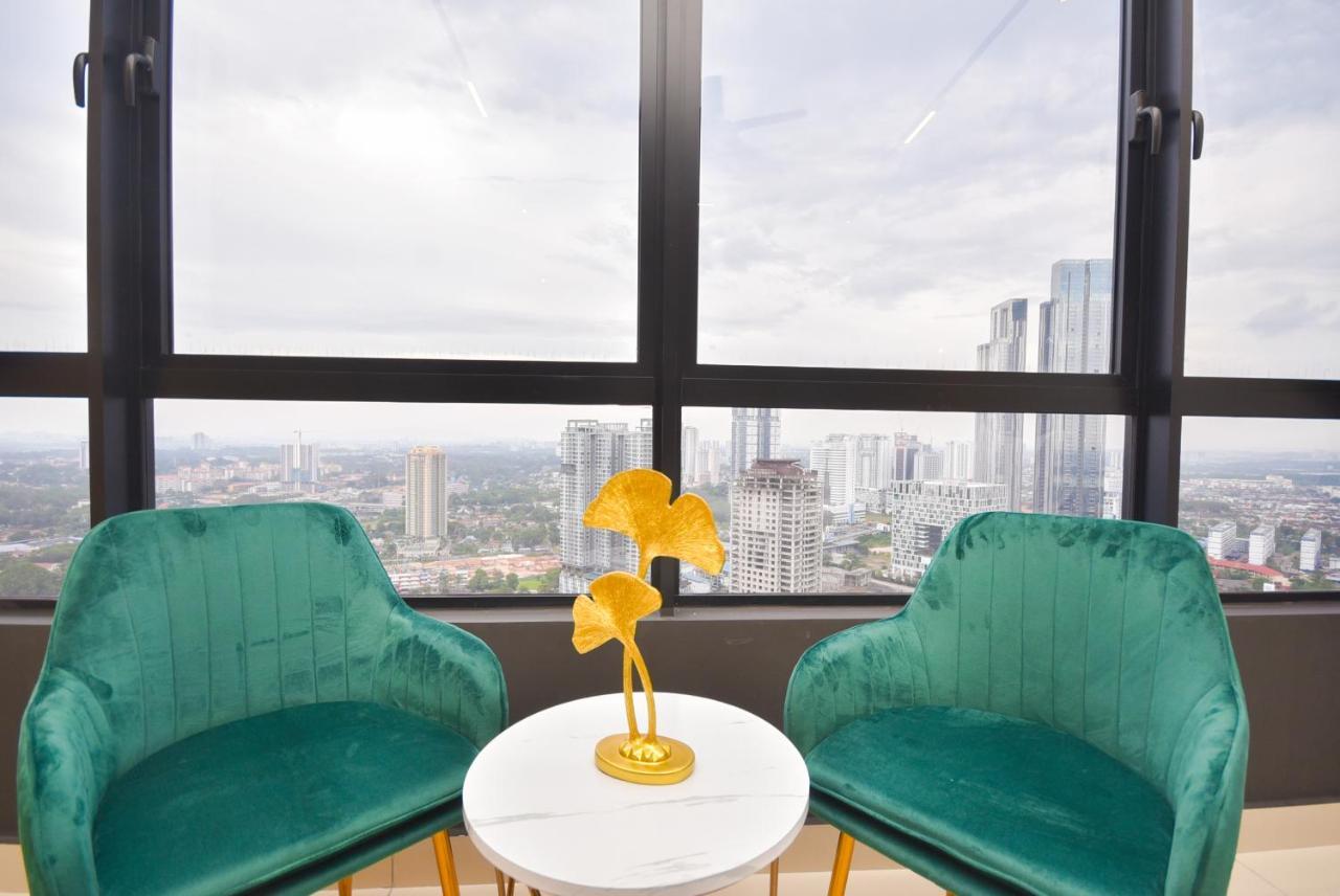 Twin Tower Residence By Nest Home【5 Mins Walk To Ciq】 جوهر بهرو المظهر الخارجي الصورة